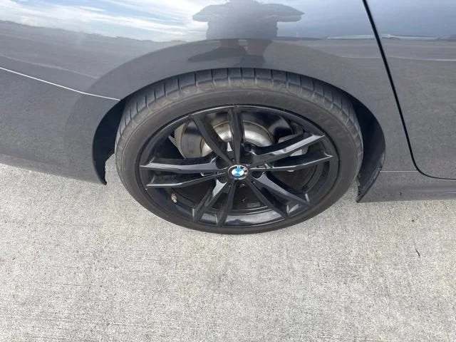 2019 BMW 3 Series 330i photo 24