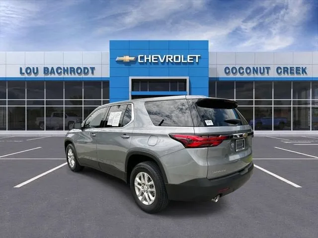 2023 Chevrolet Traverse LS photo 6