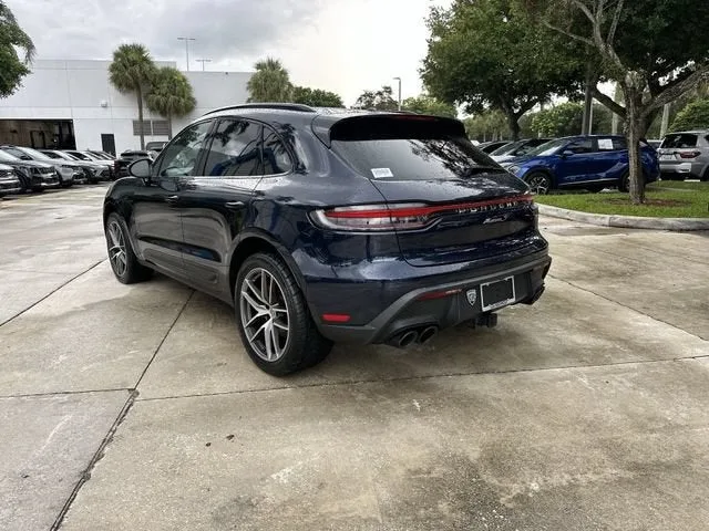 2023 Porsche Macan S photo 34
