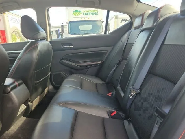 2024 Nissan Altima 2.5 SR photo 15