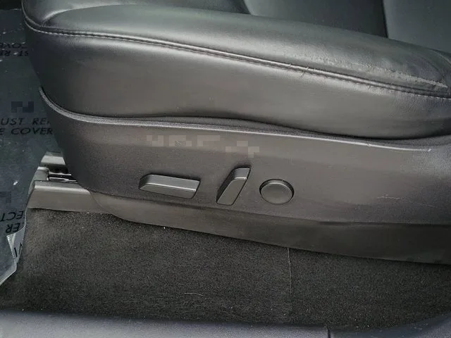 2020 Tesla Model Y Long Range photo 18