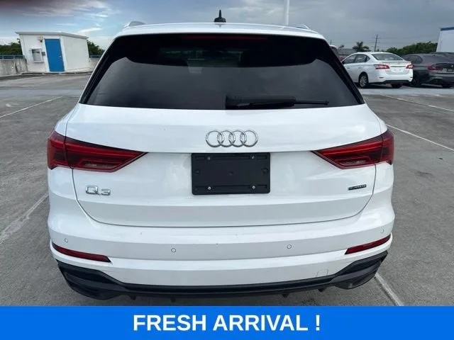 2022 Audi Q3 S line Premium photo 20