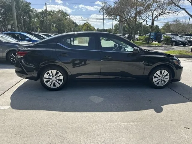 2024 Nissan Sentra S photo 31