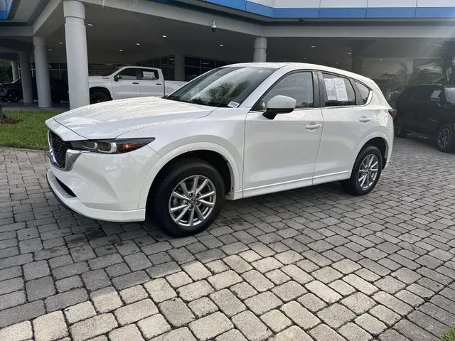 2024 Mazda CX-5 2.5 S Preferred Package photo 21