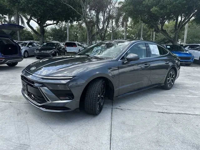 2025 Hyundai Sonata SEL photo 38