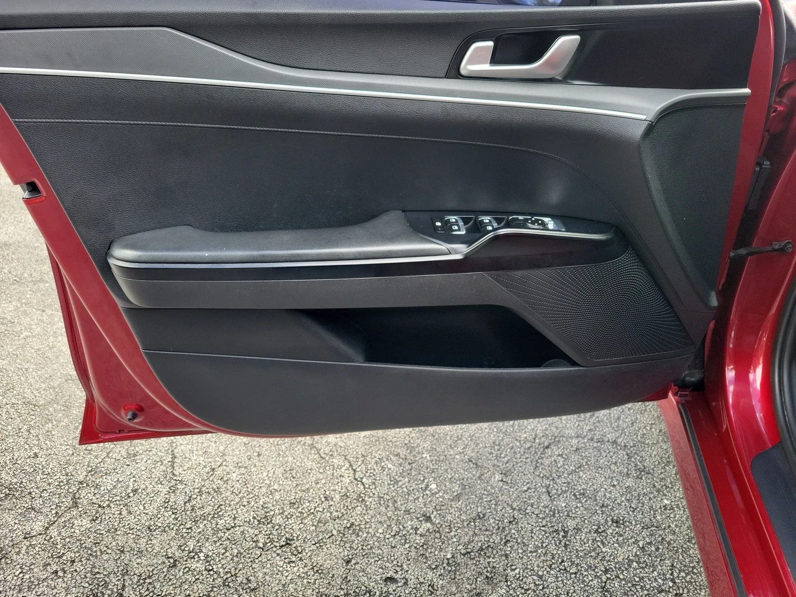 2022 Kia K5 GT-Line photo 21