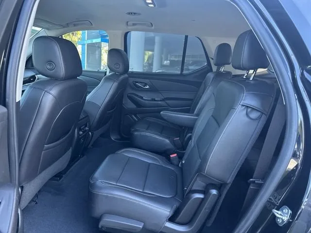 2021 Chevrolet Traverse LT Leather photo 27