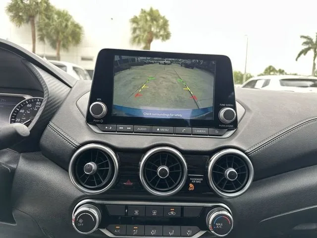 2025 Nissan Sentra SV photo 24