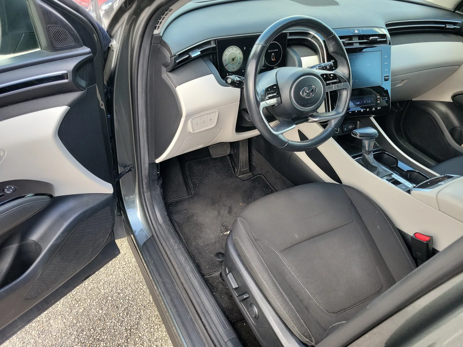 2022 Hyundai Tucson SEL photo 12