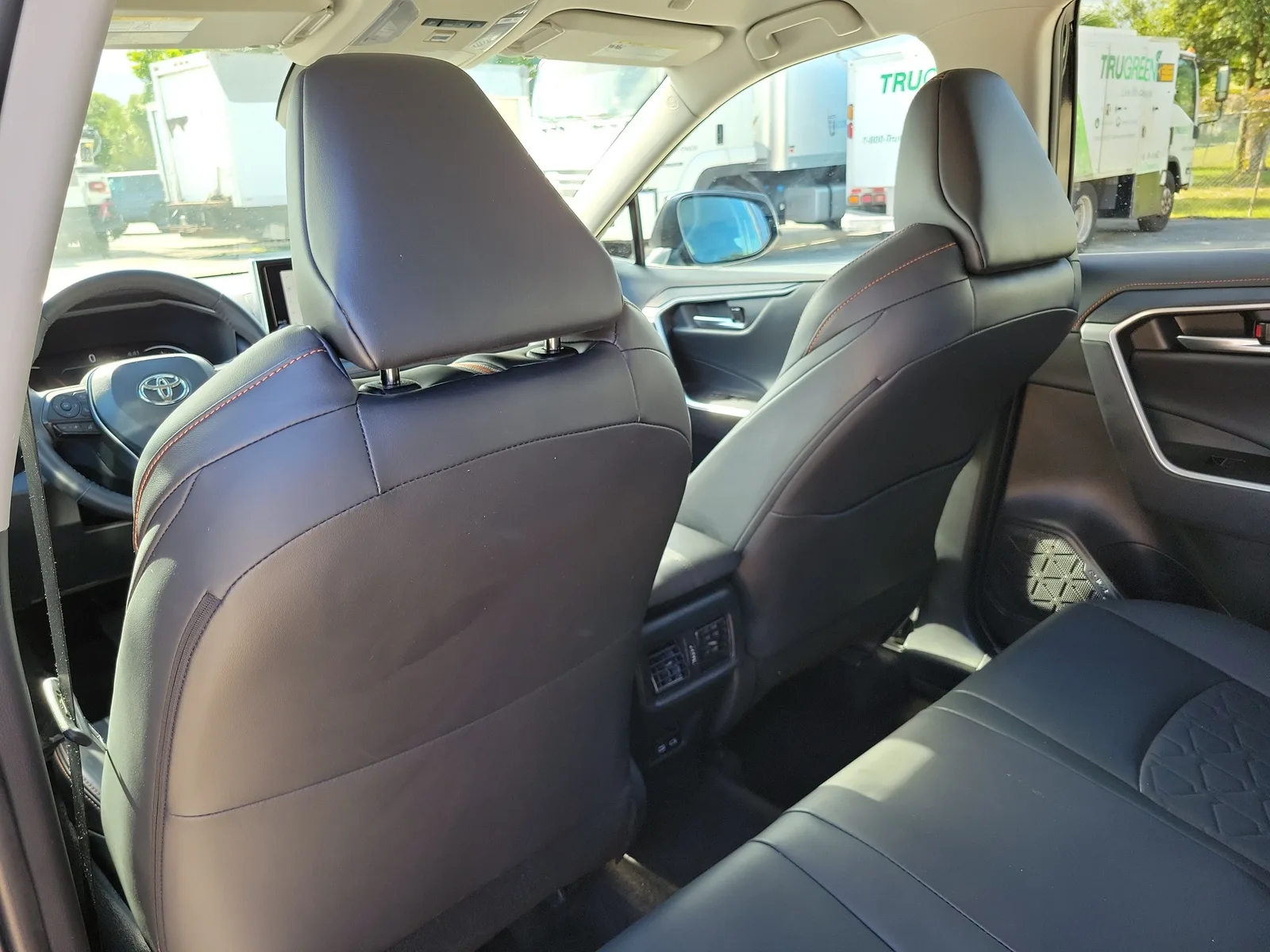 2024 Toyota RAV4 Adventure photo 16
