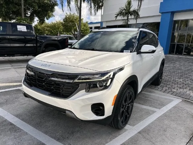 2024 Kia Seltos X-Line photo 20