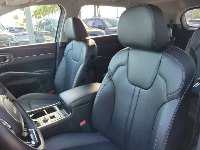 2023 Kia Sorento X-Line EX photo 21