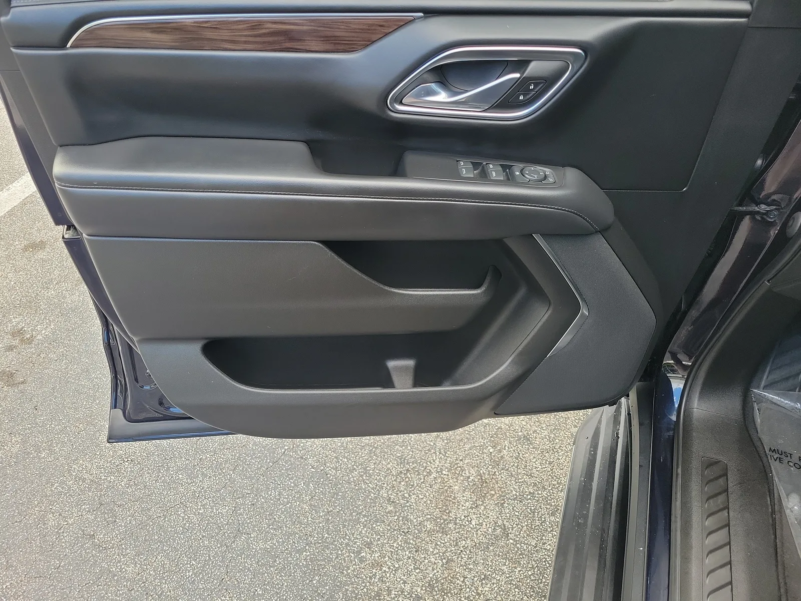 2023 Chevrolet Tahoe LS photo 22
