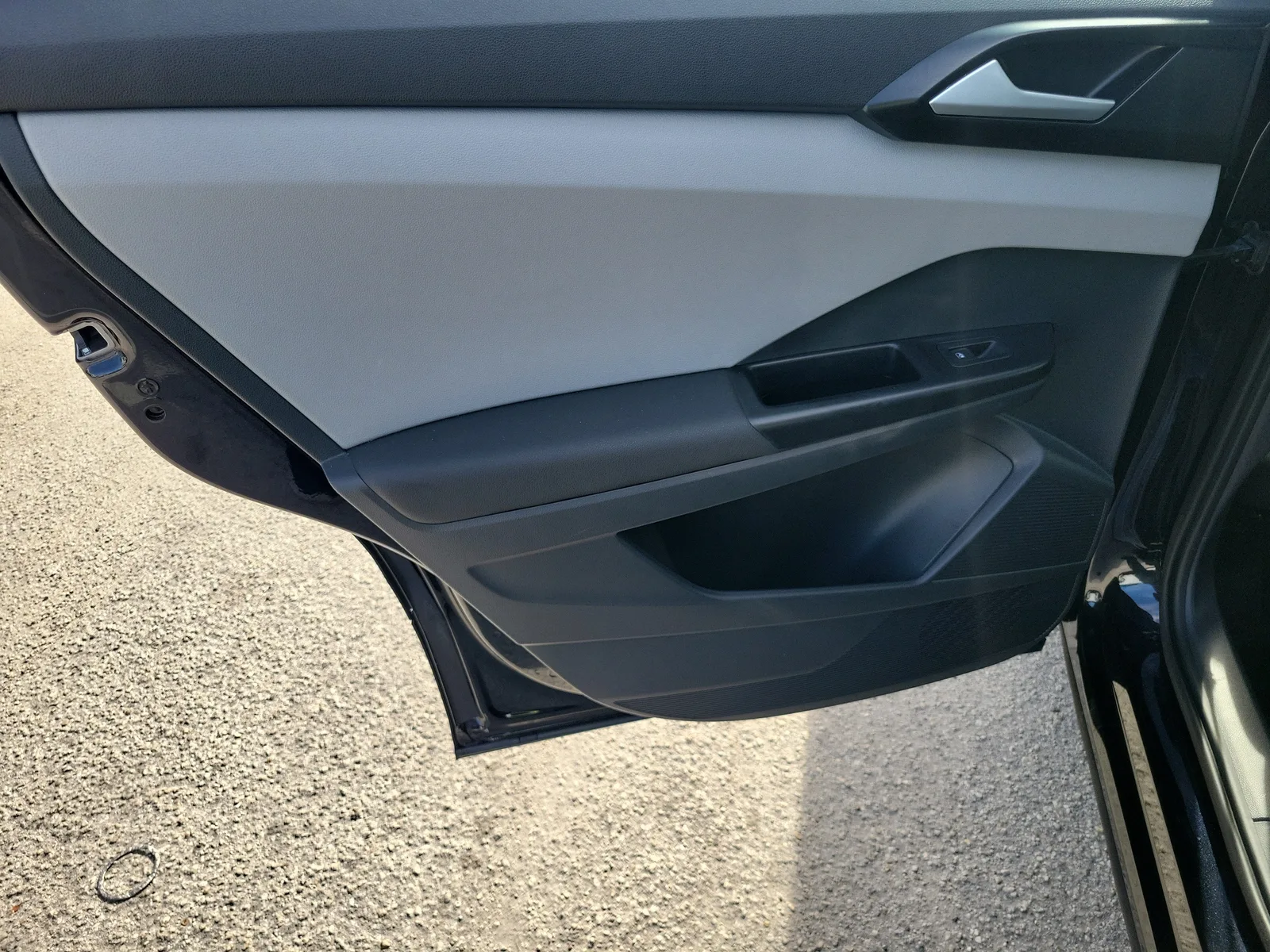 2023 Volkswagen Taos S photo 16