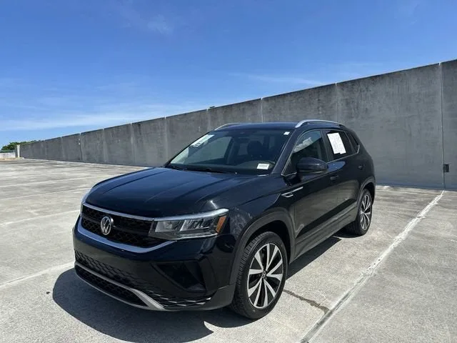 2024 Volkswagen Taos SE photo 35
