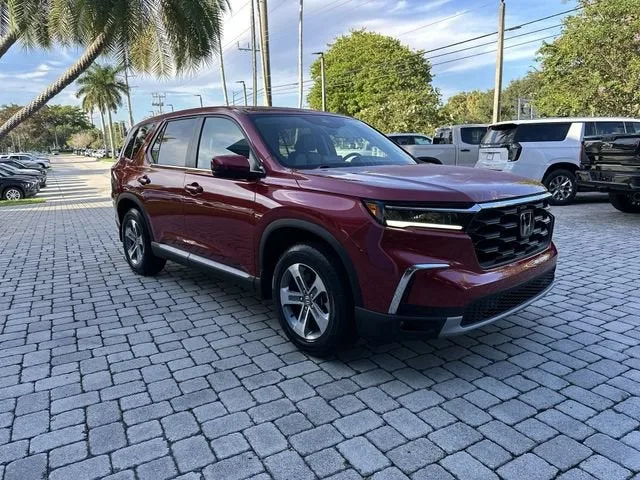 2024 Honda Pilot EX-L 7 Passenger photo 16