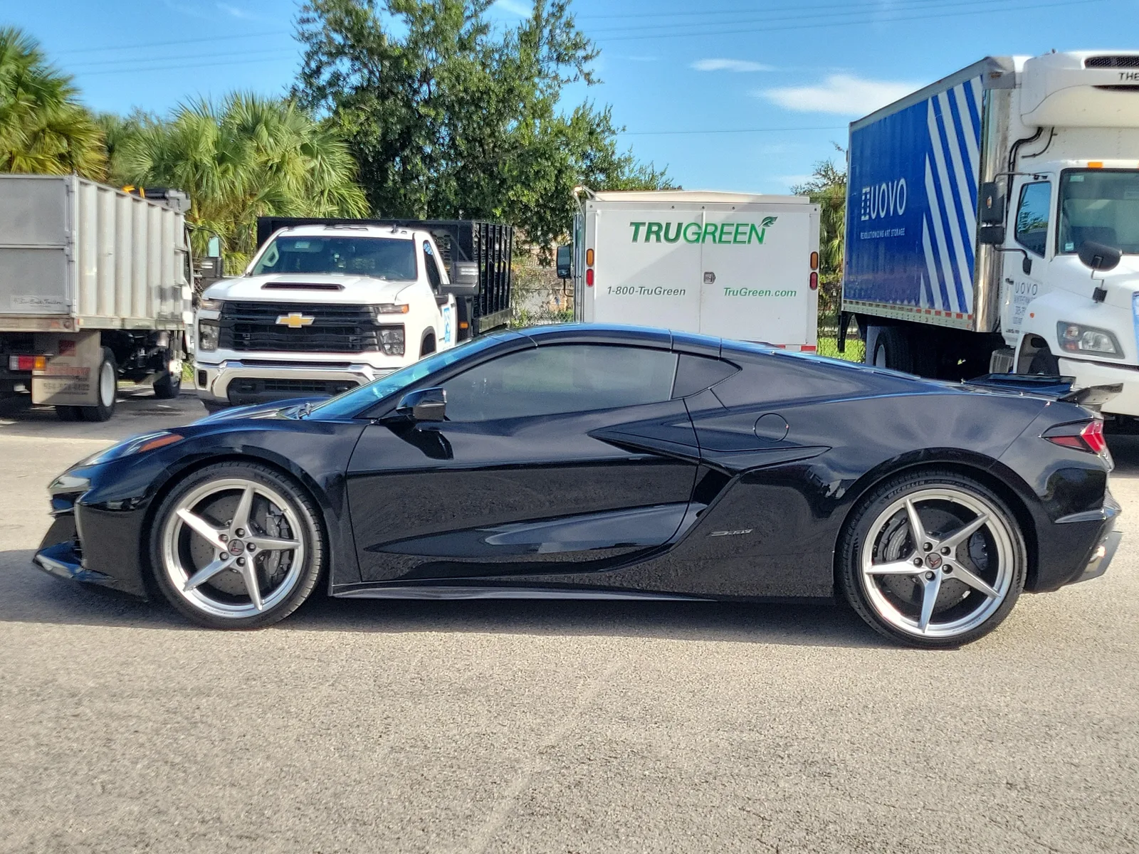 2024 Chevrolet Corvette E-Ray 1LZ photo 6