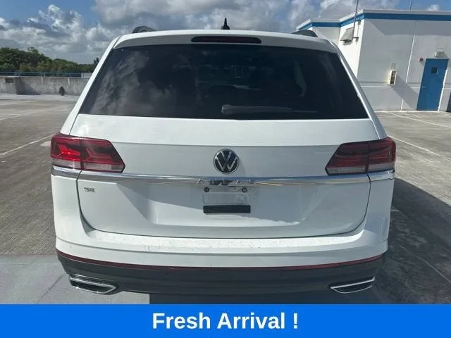 2022 Volkswagen Atlas 2.0T SE w/Technology photo 17