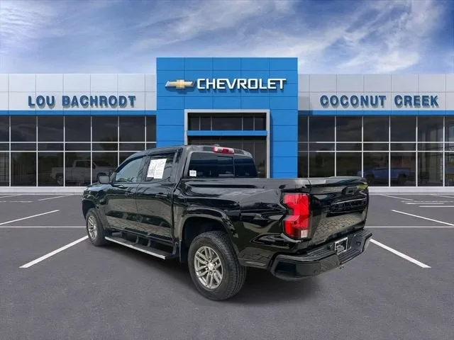 2024 Chevrolet Colorado LT photo 6