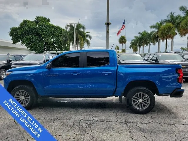 2024 Chevrolet Colorado LT photo 6