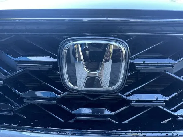 2025 Honda CR-V Hybrid Sport-L photo 10
