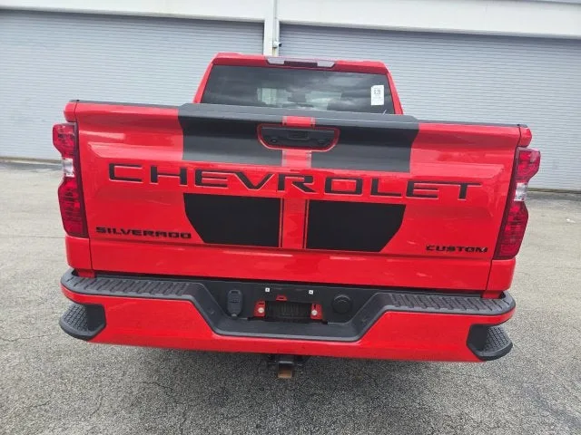 2022 Chevrolet Silverado 1500 Custom photo 5