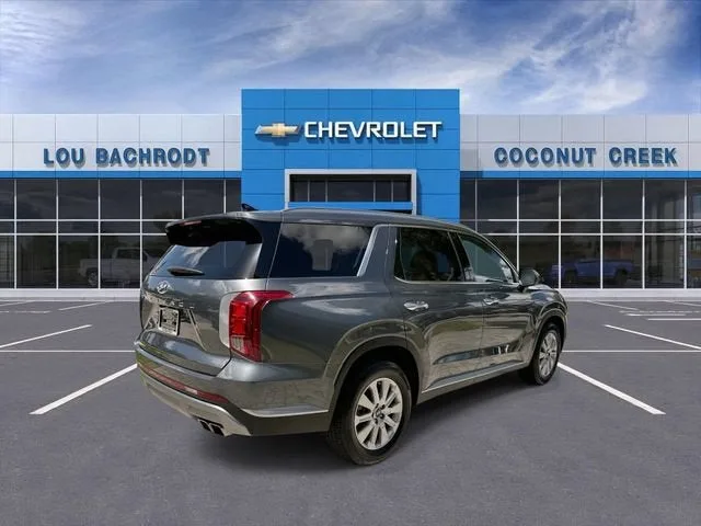 2025 Hyundai Palisade SEL photo 8