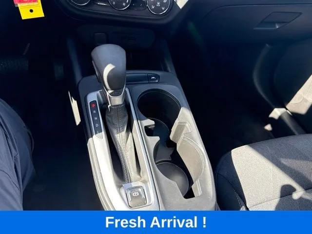 2025 Chevrolet Trax LS photo 8