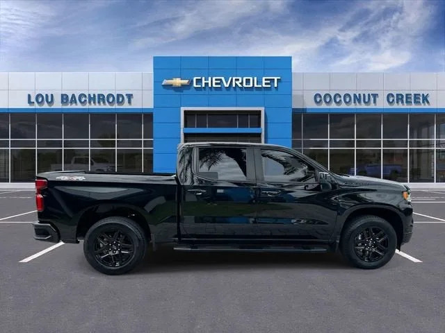 2024 Chevrolet Silverado 1500 RST photo 9