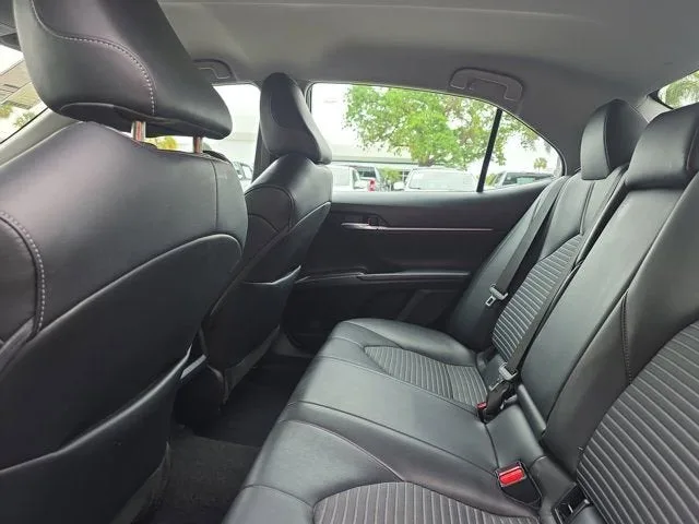 2023 Toyota Camry SE photo 15