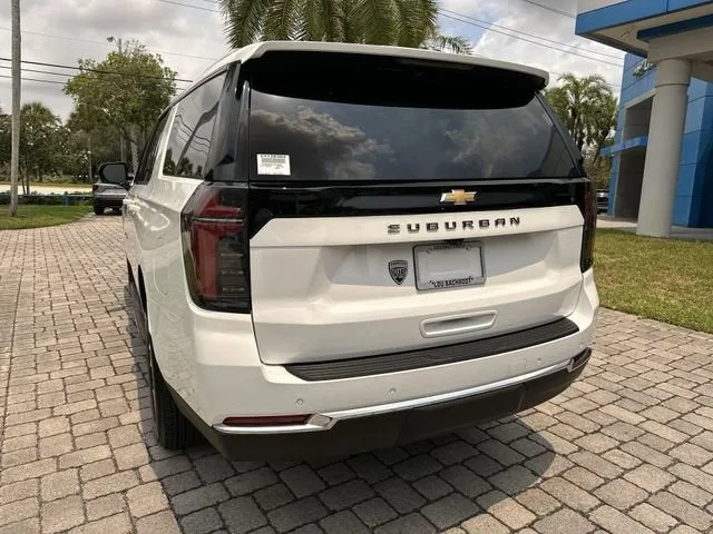 2026 Chevrolet Suburban LS photo 35