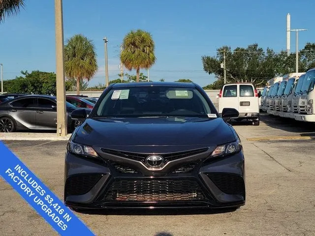 2023 Toyota Camry SE photo 8