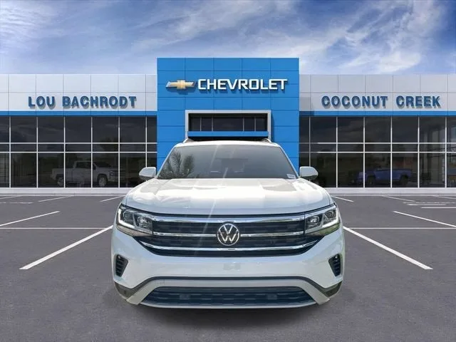 2022 Volkswagen Atlas 2.0T SE w/Technology photo 3