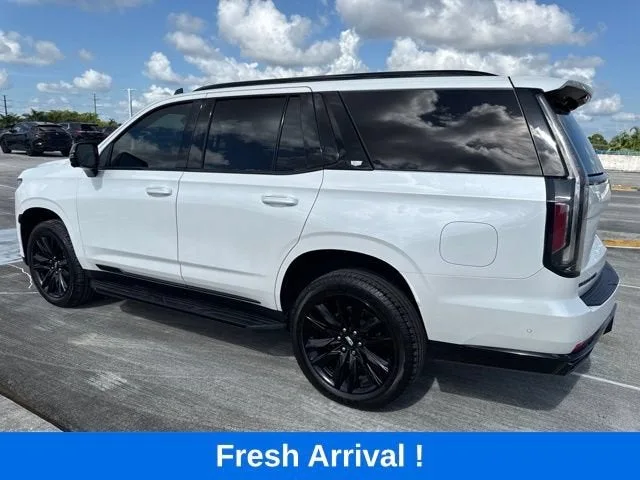 2022 Cadillac Escalade Sport photo 16