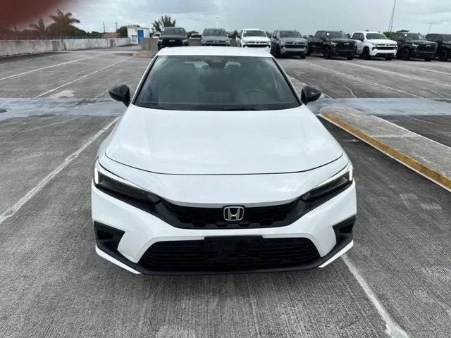 2023 Honda Civic Hatchback Sport photo 18