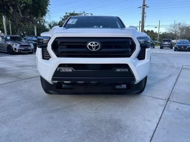 2024 Toyota Tacoma 2WD SR5 photo 19
