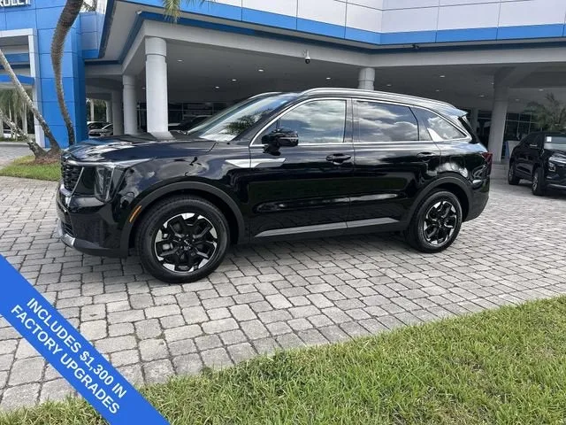 2026 Kia Sorento S photo 21