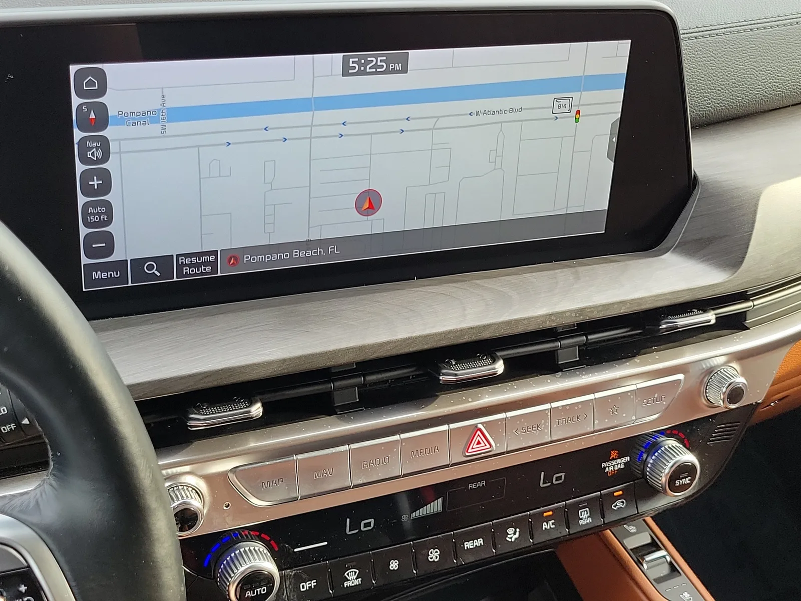 2025 Kia Telluride EX X-Line photo 30