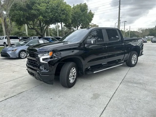 2024 Chevrolet Silverado 1500 RST photo 40