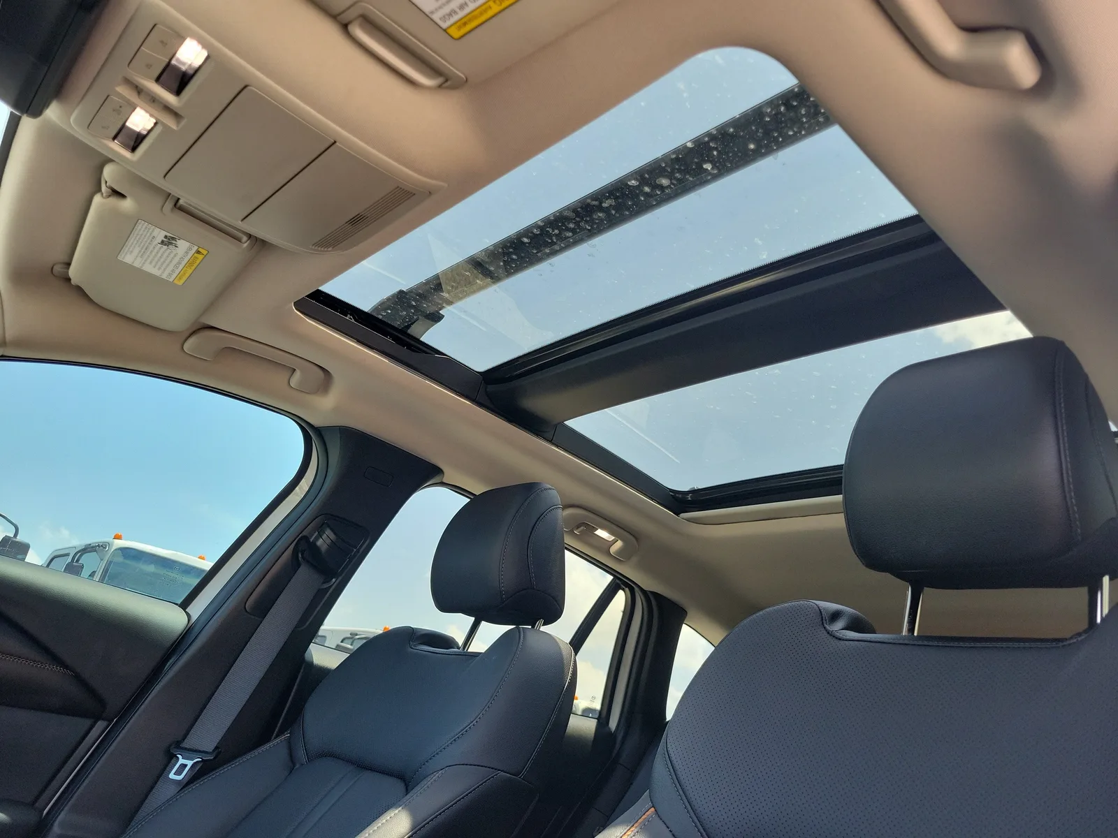 2026 Mazda CX-50 Hybrid Premium photo 13