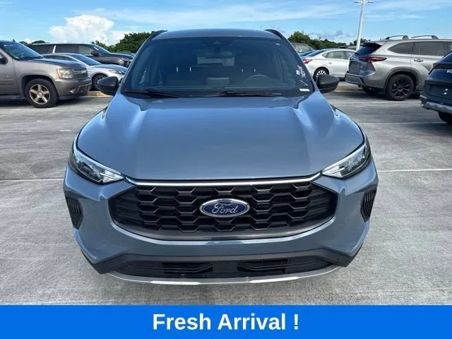2025 Ford Escape ST-Line photo 18