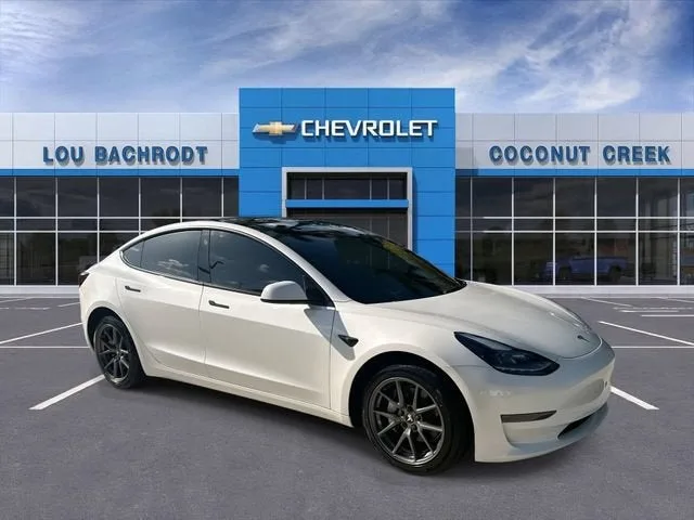 2023 Tesla Model 3 4DR RWD photo 2