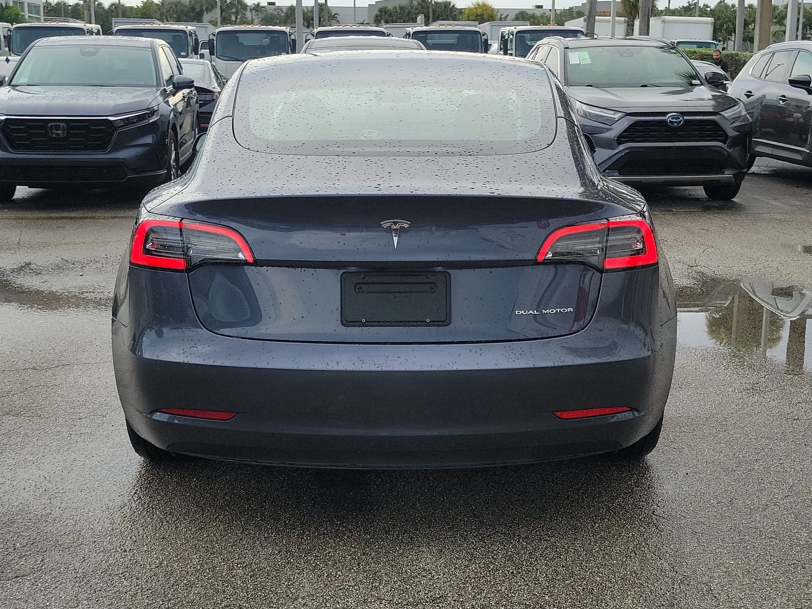 2022 Tesla Model 3 Long Range photo 4