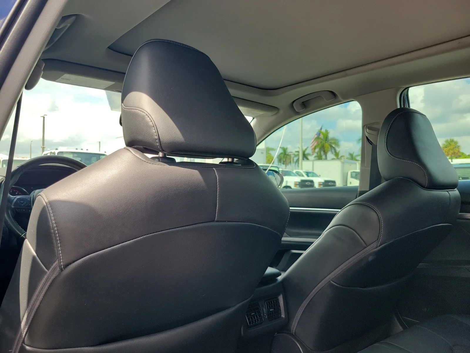 2021 Toyota Camry XSE photo 15