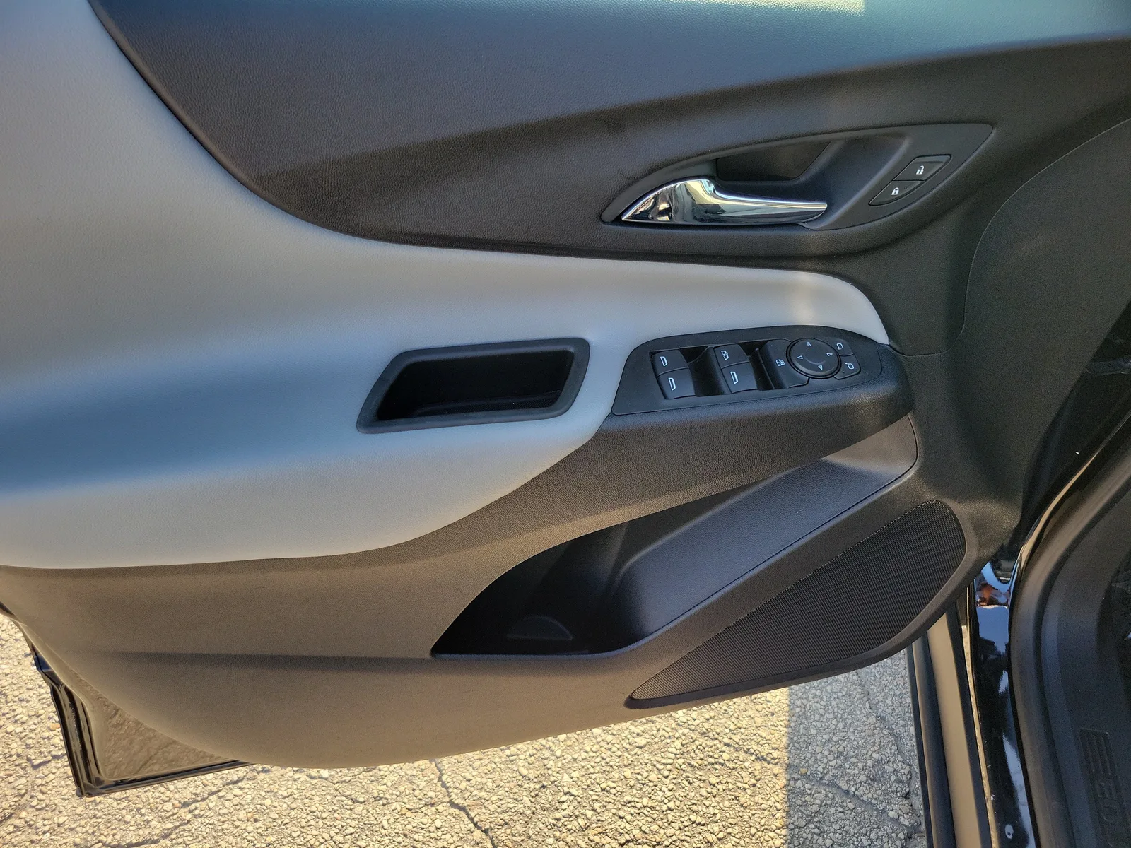 2022 Chevrolet Equinox LT photo 16