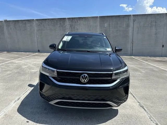 2024 Volkswagen Taos SE photo 21