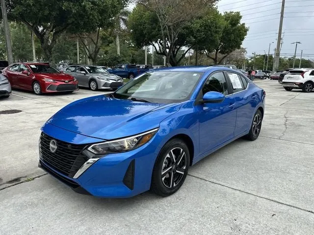 2025 Nissan Sentra SV photo 18