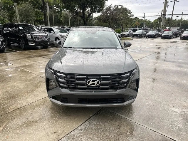 2026 Hyundai Tucson SE photo 18