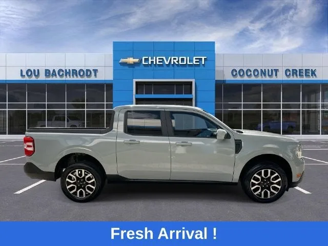 2023 Ford Maverick XL photo 9