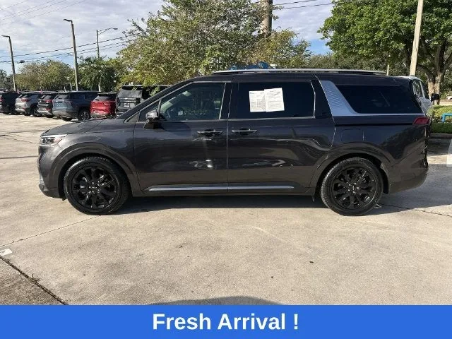 2024 Kia Carnival SX Prestige photo 32